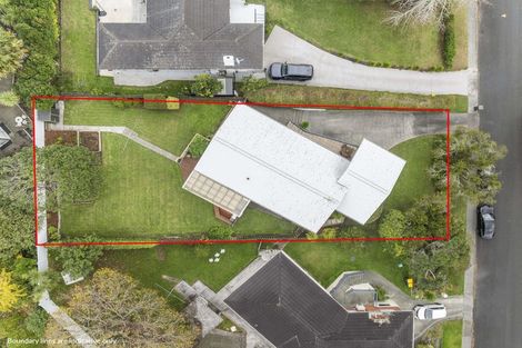 Photo of property in 12 Alton Avenue, Hillcrest, Auckland, 0627