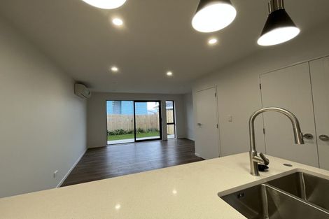 Photo of property in 6/31 Reid Road, New Lynn, Auckland, 0600