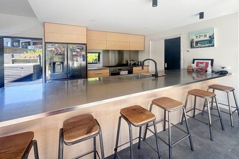 Photo of property in 10 Dove Grove, Westmorland, Christchurch, 8025