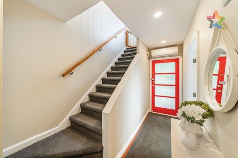 Photo of property in 12 Montgomery Avenue, Karori, Wellington, 6012