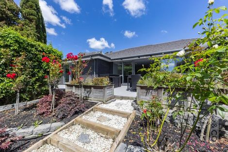 Photo of property in 4 School Road, Riverhead, 0820