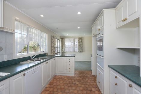 Photo of property in 96 Alexandra Street, Marton, 4710