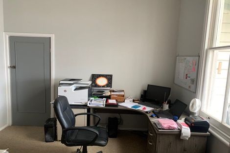 Photo of property in 410-412 Avenue Road West, Hastings, 4122