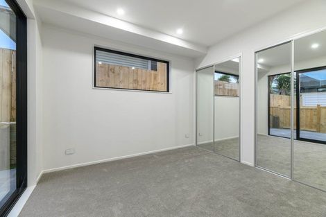 Photo of property in 44a Godley Road, Green Bay, Auckland, 0604
