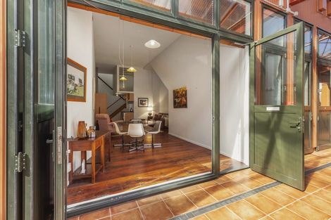 Photo of property in 8/14 Alpha Street, Te Aro, Wellington, 6011