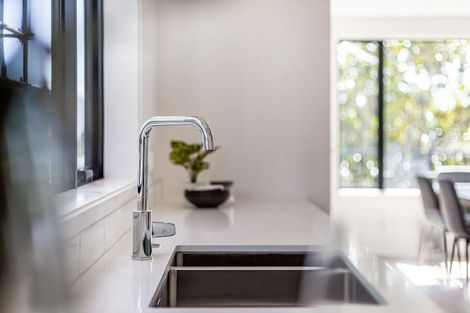 Photo of property in 115 Golf Road, Paraparaumu Beach, Paraparaumu, 5032