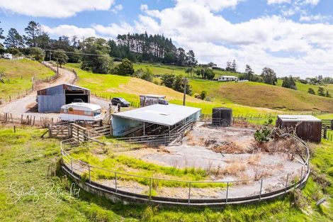 Photo of property in 1820 State Highway 12, Paparoa, 0571