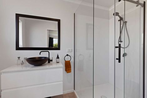 Photo of property in 19 Farnborough Drive, Nawton, Hamilton, 3200