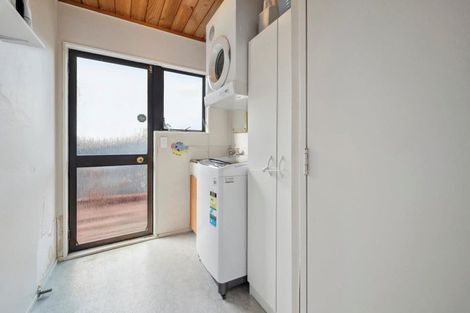 Photo of property in 25 Goldie Street, Pukehangi, Rotorua, 3015