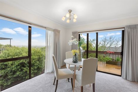 Photo of property in 2/27 Santa Monica Place, Goodwood Heights, Auckland, 2105