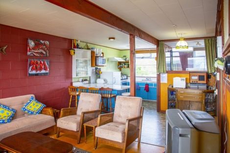 Photo of property in 8b Koura Crescent, Mahia, 4198