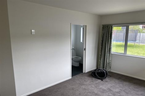 Photo of property in 250a Fergusson Drive, Heretaunga, Upper Hutt, 5018