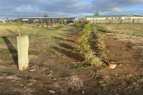 Photo of property in 55 Seagrass Place, Otaki Beach, Otaki, 5512