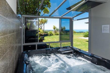 Photo of property in 135 Eskridge Drive, Eskdale, Napier, 4182