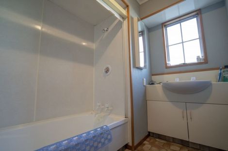 Photo of property in 2h Macmaster Street, Richmond, Invercargill, 9810