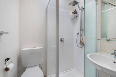 Photo of property in 7/33 School Road, Morningside, Auckland, 1021