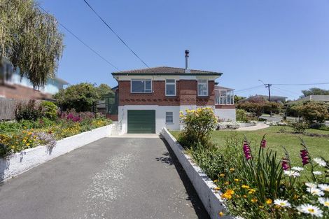 Photo of property in 1 Queens Crescent, Oamaru, 9400