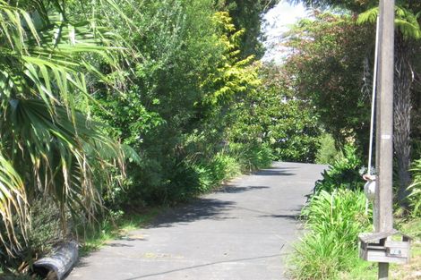 Photo of property in 1/19 Garadice Road, Rothesay Bay, Auckland, 0630
