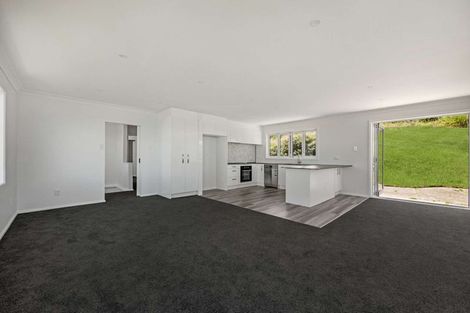 Photo of property in 109 Black Rock Road, Newlands, Wellington, 6037