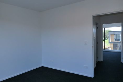 Photo of property in 27/10 Trieste Way, Paraparaumu, 5032
