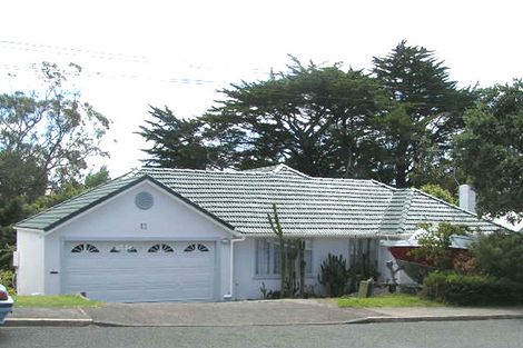 Photo of property in 12 Park Avenue, Northcote, Auckland, 0626