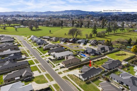 Photo of property in 4 Plescher Crescent, Leamington, Cambridge, 3432