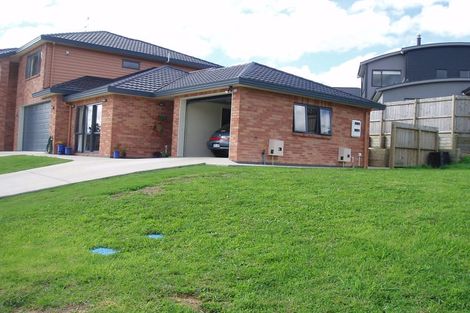 Photo of property in 220 Schnapper Rock Road, Schnapper Rock, Auckland, 0632