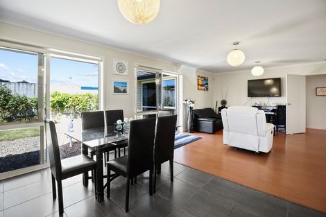 Photo of property in 4 Glyll Close, Flagstaff, Hamilton, 3210