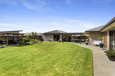 Photo of property in 7 Byron Brown Place, Otaki Beach, Otaki, 5512