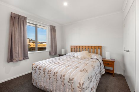 Photo of property in 4 Plescher Crescent, Leamington, Cambridge, 3432