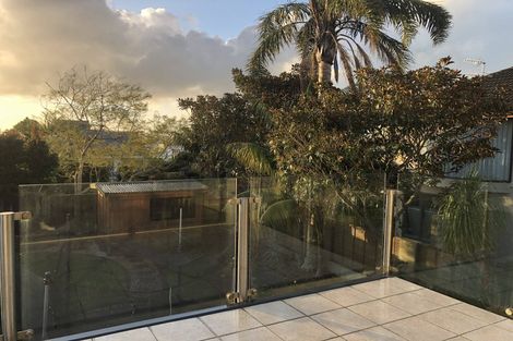 Photo of property in 34 Sea Spray Drive, Bucklands Beach, Auckland, 2012