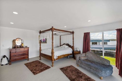 Photo of property in 8 Aztec Place, Conifer Grove, Takanini, 2112