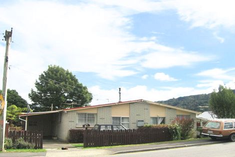 Photo of property in 55b Totara Park Road, Clouston Park, Upper Hutt, 5018