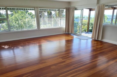 Photo of property in 44 Rawhiti Road, Manly, Whangaparaoa, 0930