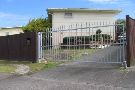 Photo of property in 24 Alabaster Drive, Papatoetoe, Auckland, 2025