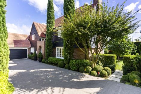 Photo of property in 130 St Stephens Avenue, Parnell, Auckland, 1052