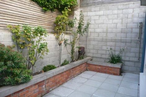 Photo of property in 13 Tainui Terrace, Mount Cook, Wellington, 6021