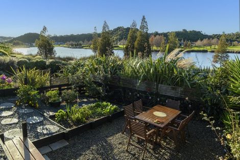 Photo of property in 39 Scoria Close, Pyes Pa, Tauranga, 3112