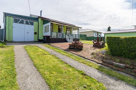 Photo of property in 64 Hastings Street, Ohai, 9635