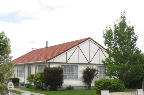 Photo of property in 10 Munro Street, Redwood, Christchurch, 8051