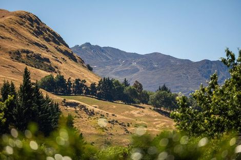Photo of property in 11 Bridesdale Drive, Lake Hayes, Queenstown, 9304