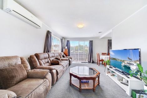 Photo of property in 27 Sidey Avenue, Clover Park, Auckland, 2019