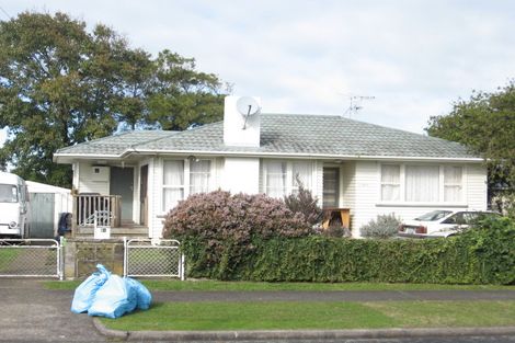 Photo of property in 61 Tawa Crescent, Manurewa, Auckland, 2102