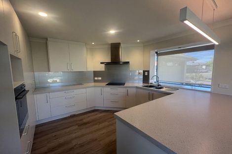 Photo of property in 3 Dunmurry Place, Casebrook, Christchurch, 8051