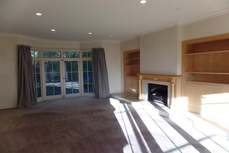 Photo of property in 14 Amreins Road, Waitakere, Henderson, 0782