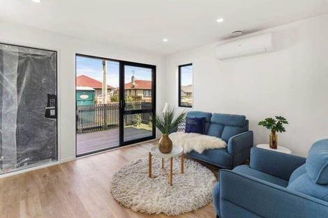 Photo of property in 2/18 Alexander Avenue, Papatoetoe, Auckland, 2025