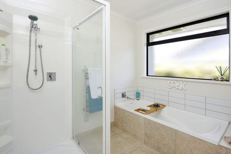 Photo of property in 38 Cambelldon Crescent, Stoke, Nelson, 7011