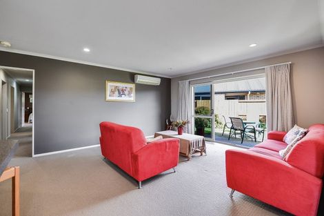 Photo of property in 12 Everton Place, Grandview Heights, Hamilton, 3200