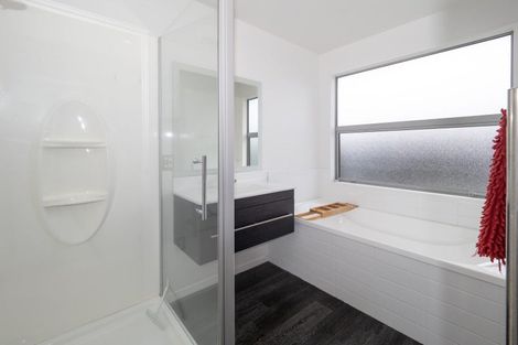 Photo of property in 12 Torbay Avenue, Huntingdon, Ashburton, 7774