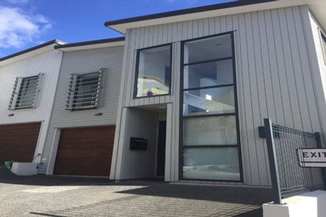 Photo of property in 6 Kanona Way, Albany Heights, Auckland, 0632